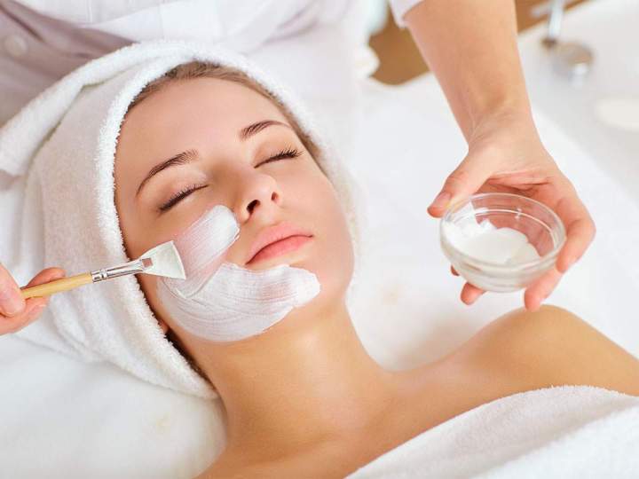 Sublimez votre peau avec des soins adaptés et relaxants.
